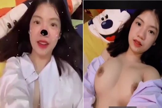 Cô gái nóng bỏng nhắn tin đưa bạn vào cuộc yêu bỏng cháy